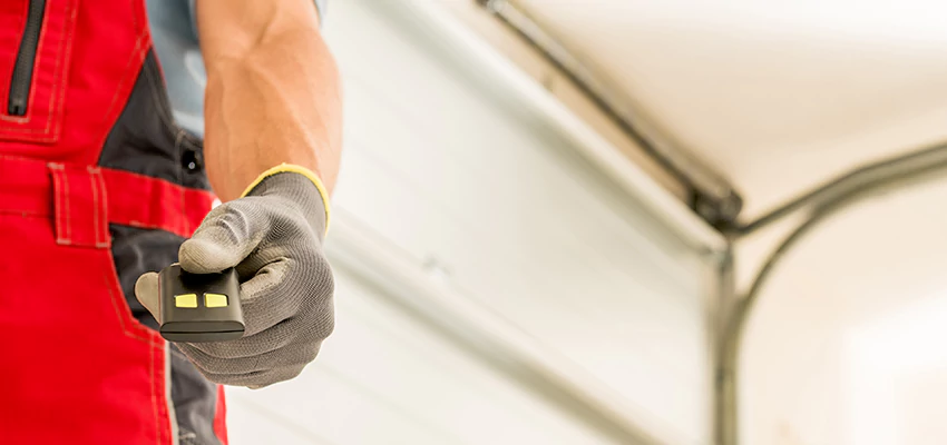 Residential Garage Door Security in Fair Oaks, California