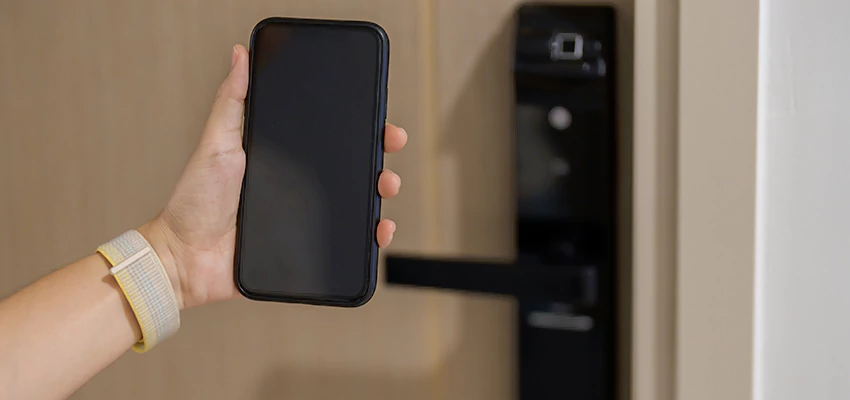 Keypad Wifi Locks Repair And Installation in Fair Oaks, CA