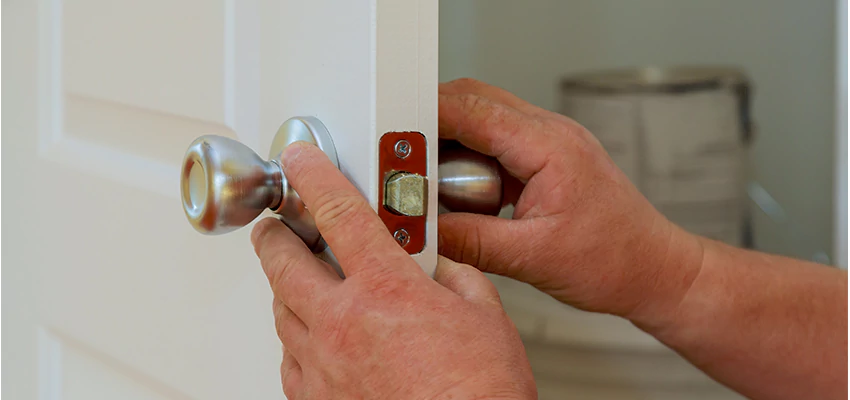 AAA Locksmiths For lock Replacement in Fair Oaks, California